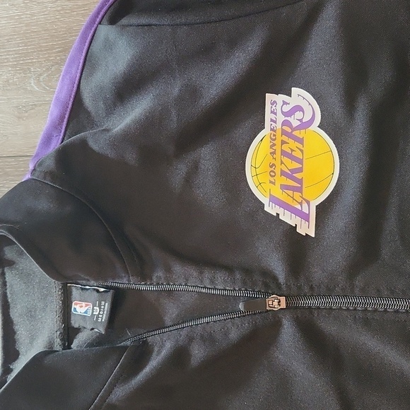 NBA Lakers Zip-Up Sweater - Picture 3 of 4